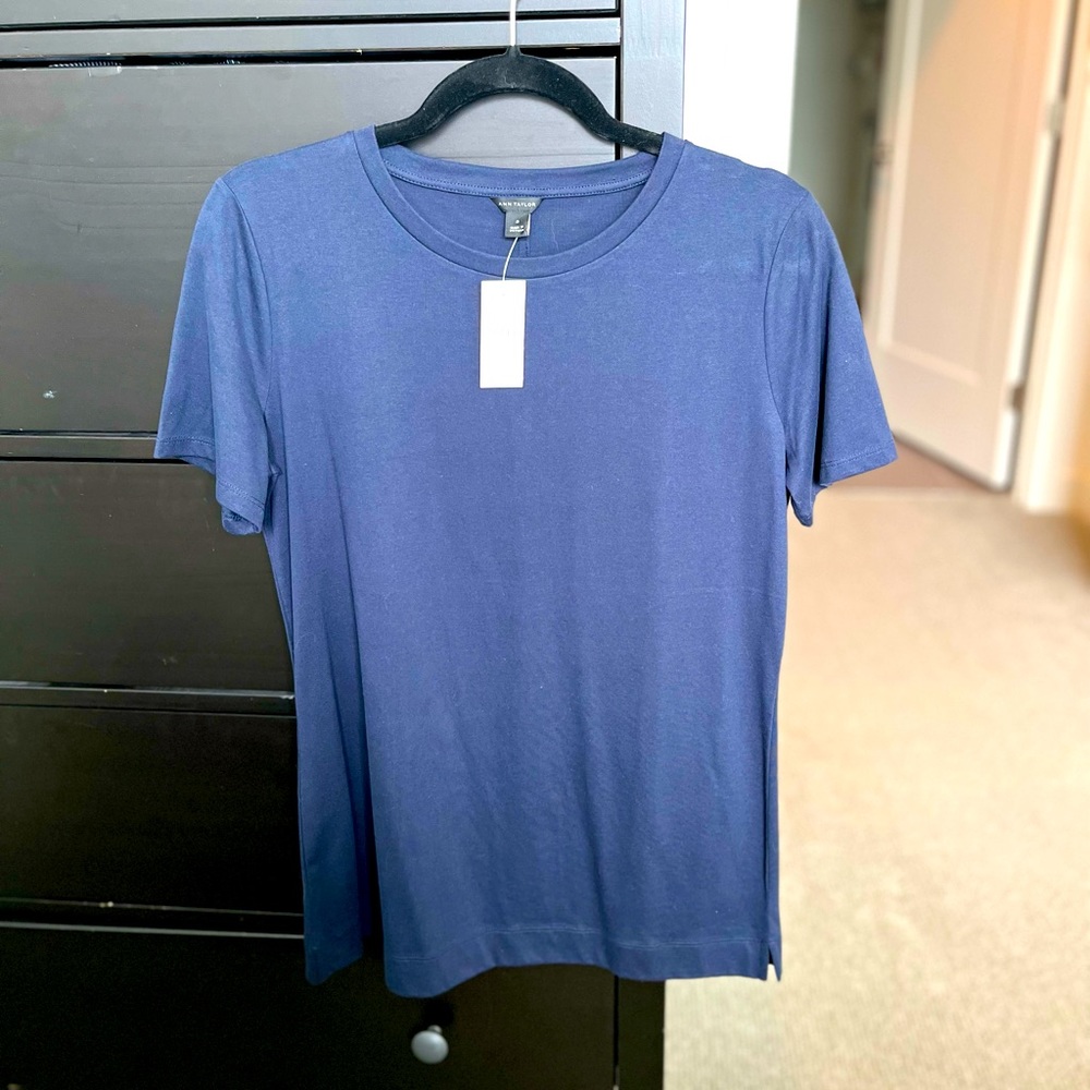 NWT Ann Taylor tshirt